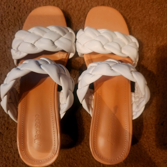 Women White Sandals - Picture 1 of 3